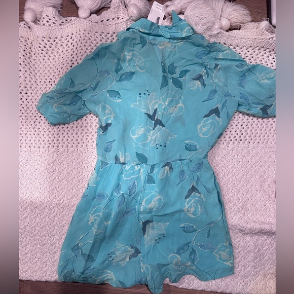 Reformation WOMENS size 0 Blue rompers Chic and Versatile - Picture 8 of 15